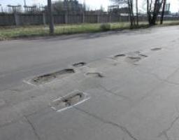 На Луганщині триває ремонт автомобільних доріг