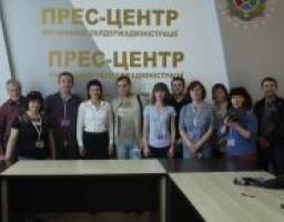 Ольга Лішик: «Першочерговими завданнями Юрій Гарбуз поставив відбудову області, розвиток промисловості та пошук ринків збуту для луганської продукції. Але головне – це досягнення миру»