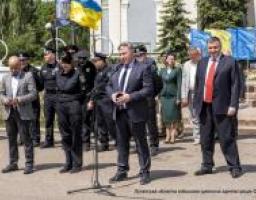 На Луганщині нові патрульні поліцейські присягнули на вірність народу України