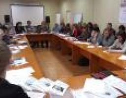 Департаментом економічного розвитку, торгівлі та туризму облдержадміністрації спільно з Головним територіальним управлінням юстиції у Луганській області проведено навчальний семінар для адміністраторів центрів надання адміністративних послуг