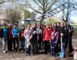 Участь колективу Департаменту промисловості та енергозбереження облдержадміністрації у щорічній акції "За чисте довкілля"