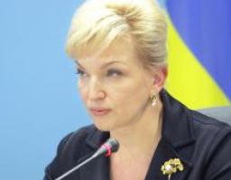 В 2012 г. будет еще два небольших повышения зарплаты медицинских работников