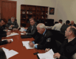 В облдержадміністрації відбулось підсумкове засідання щодо обстеження міжвідомчою робочою групою стану ринків міста Луганська