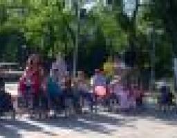 Луганская областная общественная организация "Грань" поздравила детей с Международным Днём защиты детей