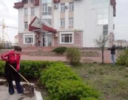 Майбутнє України в наших руках: Сєвєродонецьким міським центром зайнятості проведено акцію із благоустрою