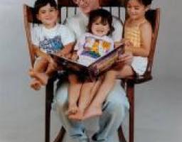 Пенсія за особливі заслуги перед Україною призначатиметься пенсіонерам-батькам п"ятьох і більше дітей