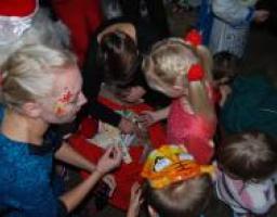 Співпраця із неурядовими організаціями як запорука додаткової допомоги клієнтам Рубіжанського обласного центру для ВІЛ-інфікованих дітей та молоді