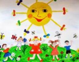 Розвиток мережі прийомних сімей та дитячих будинків сімейного типу є пріоритетною формою влаштування дітей-сиріт та дітей, позбавлених батьківського піклування.