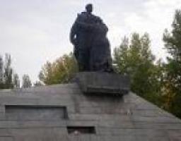 У Міловому відбулись урочистості з нагоди відзначення 66-ї річниці з початку визволення України від фашистських загарбників