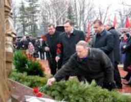 15 лютого біля пам’ятника загиблим воїнам-інтернаціоналістам Луганщини пройшов мітинг-реквієм