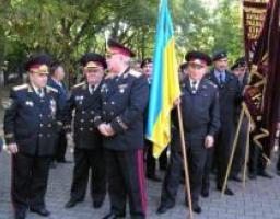 Біля меморіального комплексу «Борцям революції» відбувся урочистий мітинг з нагоди Дня Українського козацтва