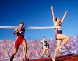 Напередодні Дня фізичної культури і спорту в Луганську вшанували видатних спортменів