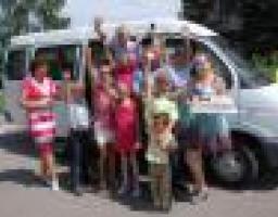 Ключі від "Газелі" вручили сьогодні дитячому будинку сімейного типу М’якоти