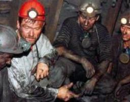 Руководители Луганщины поздравляют работников и ветеранов угольной отрасли области с Днем шахтера.