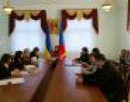 У м. Краснодоні члени громадської ради обговорили результати реалізації соціально-економічних реформ