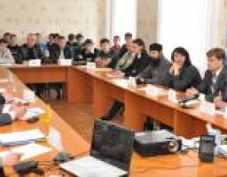 У Сєвєродонецьку обговорили проблеми та перспективи молоді в контексті служби в Збройних Силах України