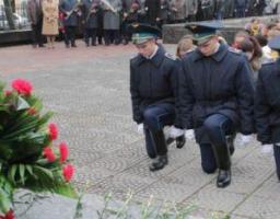 Відбулося покладання квітів з нагоди 69-ї річниці визволення України від фашистських загарбників
