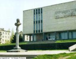 Новая экспозиция «Луганщина в период национально-государственного возрождения украинского народа», посвященная  20-й годовщине независимости Украины