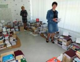 ДОВГООЧІКУВАНА І ТАКА НЕОБХІДНА УКРАЇНСЬКА КНИГА