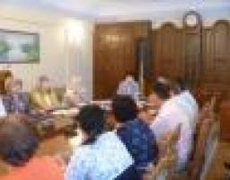 Засідання круглого столу на тему: «Доступність громадськості до генеральних планів міст Луганської області: проблеми та шляхи їх вирішення».