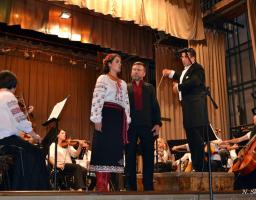 Луганська обласна філармонія відкрила творчий сезон великим концертом Академічного симфонічного оркестру