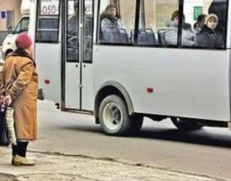 Впроваджуються пільги у готівковій формі з оплати проїзду