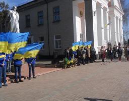 На Старобільщині відзначили 203-ю річницю з дня народження Тараса Шевченка