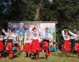 Запрошуємо на обласний фестиваль української народної іграшки та гри