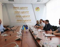 Міжнародні фонди виділили $500 тис. на будівництво ЦНАПу у Станиці Луганській