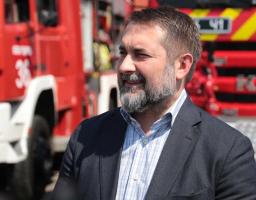 Сергій Гайдай передав вогнеборцям Луганщини дев’ять спецавтомобілів