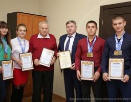 Юрій Гарбуз привітав наших спортсменів з тріумфом на Чемпіонаті світу з гирьового спорту