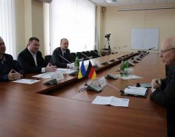 Зустріч голови облдержадміністрації Юрія Гарбуза з Генеральним консулом Німеччини в Донецьку Вольфґанґом Мьоссінґером