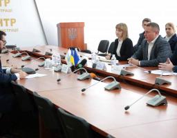 На Луганщину завітав голова Представництва НАТО в Україні Александер Вінніков