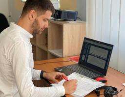 Відтепер у Дніпрі надається правова допомога для переселенців з Луганщини