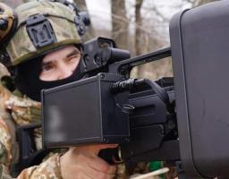 На Луганщині прикордонники затрофеїли ще одну ворожу «пташку»