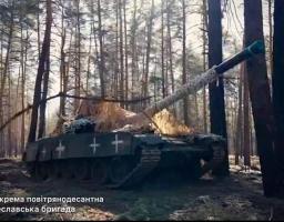 #Вірю_в_ЗСУ Воїни-танкісти цілодобово підтримують піхоту, яка завдає чималих втрат ворогу на Луганщині