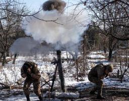 Окупанти вимагають паспортизувати педагогів до 1 червня, в аптеках та медзакладах так званої «лнр» нестача ліків, новий метод ремонтів в Сєвєродонецьку – дахи в останню чергу