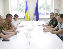 Громади Старобільського району відзвітували  Артему Лисогору про роботу у поточному році