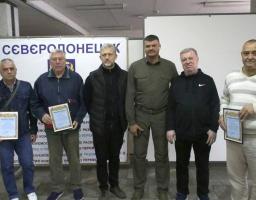 «Українці знову стоять на заваді ядерній катастрофі» - Артем Лисогор зустрівся з ліквідаторами аварії на Чорнобильській АЕС з Луганщини