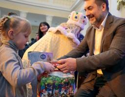 Сергій Гайдай привітав дітлахів соціально вразливих категорій з Днем Святого Миколая