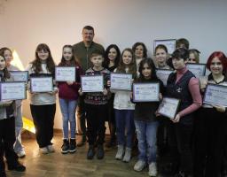 У часи війни мистецтво не мовчить, воно кричить про те, чого не уявити в мирному житті, – Артем Лисогор привітав обдаровану молодь Луганщини