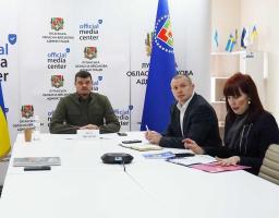 Обласна влада підтримала ініціативу щодо вшанування на регіональному  рівні пам’яті луганських просвітян, які віддали життя за Україну