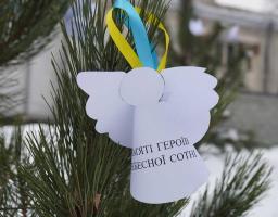 Громадськість Луганщини провела «тиху» акцію «Ангели пам’яті»