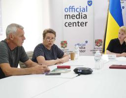 Як луганським аграріям відновити виробництво в безпечних регіонах – про алгоритми допомоги йшлося у «Діалозі з бізнесом»