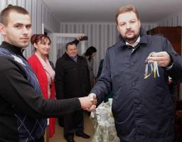Хлопець-сирота отримав ключі від квартири у Сєвєродонецьку