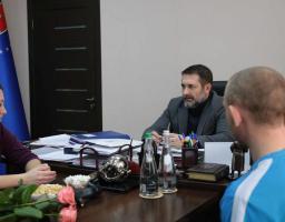 Вірю, що наші проблеми будуть вирішені, - колишня полонена Вікторія на зустрічі з Сергієм Гайдаєм