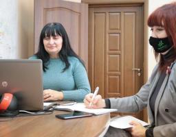 Влада та громадськість обговорили удосконалення освітніх центрів «Донбас-Україна»