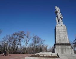 Луганчани відзначили 212 річницю від Дня народження Великого Кобзаря 