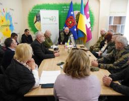 Ми маємо самі сформувати свою ветеранську політику на регіональному рівні, - Олексій Харченко зустрівся із представниками ветеранського руху Луганщини