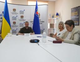 Наслідки впливу бойових дій на стан ґрунтів розглянули із бізнес-спільнотою Луганщини